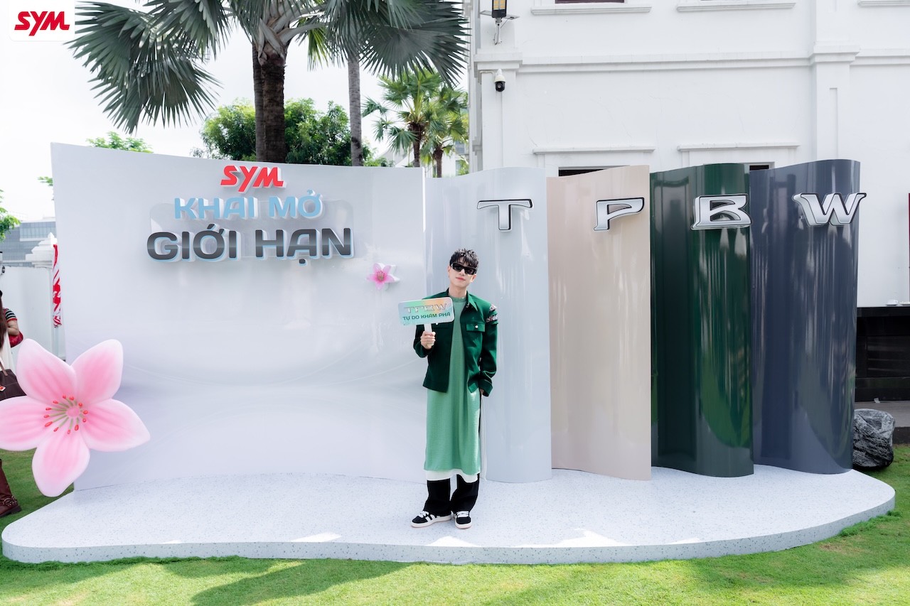 khach-moi-check-in-booth-chao-don-su-kien-1760435442.jpg