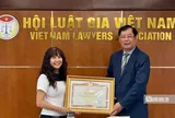Người đầu tiên của Tổ chức Bánh mỳ cho thế giới nhận Bằng khen từ Hội Luật gia Việt Nam
