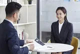 Nhà tuyển dụng: "Tại sao nhốt sư tử và thỏ vào hang, sư tử lại chết?", cô gái có câu trả lời xuất sắc được nhận ngay tại chỗ