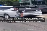 60 giây điên cuồng đập phá chiếc taxi chở vợ, người đàn ông nhận cái kết đắng