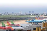 Nhiều chặng bay 'cháy vé', giá vé tăng cao dịp lễ 30/4 - 1/5