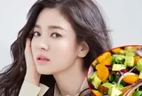 Loại rau bổ sung collagen, chống nắng tự nhiên mà Song Hye Kyo tận dụng để giữ da căng bóng: Chợ Việt bán đầy, giá cả lại rẻ