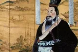 Hoàng đế Trung Quốc thường mặc áo vàng, sao Tần Thủy Hoàng chọn màu đen?