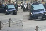 Ô tô sụt hố trước cổng Bệnh viện K Hà Nội