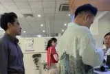 Danh tính người đàn ông kề cận, theo sát Ngọc Sơn đến trụ sở công an và đi xét nghiệm ma túy