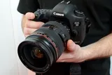 Cảnh báo đặc biệt tới những người đang có nhu cầu mua máy ảnh
