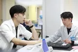 Bất ngờ với danh tính giám đốc Trung tâm Thẩm mỹ Y khoa, có 1,2 triệu follower trên mạng
