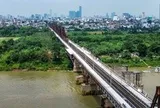 Cầu Long Biên thông xe trở lại sau 2 tháng sửa chữa