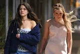 Nghịch lý ái nữ siêu sao: Harper Beckham "nối ngôi" rực rỡ, Suri Cruise "chạy trốn" ánh hào quang