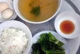 Vợ chồng lương 23 triệu nhưng mỗi tháng chỉ tiêu 5 triệu, mẹ chồng lên thăm nhìn mâm cơm liền nổi giận: "Tiết kiệm kiểu này rồi có ngày trả giá"