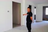 Mua căn hộ 117 m² với giá hơn 7 tỷ đồng, người đàn ông phát hiện nhà không có cửa chính, chủ đầu tư tuyên bố: “Có thể vào bằng cửa sổ”