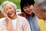 Khi con chủ động gửi tiền, cha mẹ thông minh không bao giờ nói: "Thôi con giữ lấy mà dùng" mà sẽ xử lý cực khéo như này!