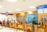 Hà Nội: Cụ bà gần 100 tuổi, sức khỏe yếu bị bắt buộc đến phường làm thủ tục hành chính