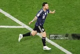 Ảnh: Không thể ngăn cản Messi, vào sân từ ghế dự bị cũng lập kỉ lục, ăn mừng cực cảm xúc