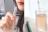 Bỏ ống hút nhựa để dùng ống hút thủy tinh, người phụ nữ bất ngờ bị bị chảy máu đường tiêu hóa vì lý do không thể ngờ
