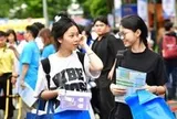 Sáng nay, Ngày hội lựa chọn nguyện vọng xét tuyển 2026 tại Hà Nội và TP.HCM