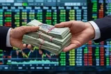 Cổ phiếu trả cổ tức cao: Có phải 'món hời' hơn gửi tiết kiệm?