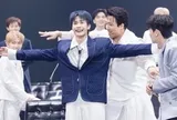 Màn chào sân Tinh hà say hi dài hơn 5 tiếng: Quá dài, quá hài