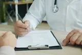 Vì sao chữ bác sỹ xấu là 'thương hiệu toàn cầu' chứ không riêng nước nào?