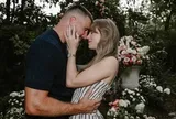Căn biệt thự của Taylor Swift và Travis Kelce: Có cả rạp phim, hầm rượu, sân golf dưới lòng đất