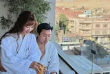 Trấn Thành đưa Hari Won hâm nóng tình cảm ở nơi 4.500 năm tuổi, cao nhất thế giới suốt 3.800 năm