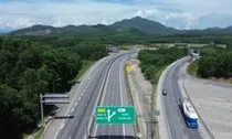 Đề xuất cho phép xe chạy cao tốc Cam Lộ - La Sơn 80 km/h