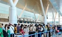 Dự báo hơn 9 triệu khách qua sân bay Tân Sơn Nhất mùa hè này