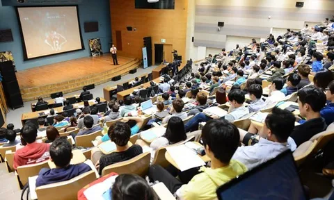 Điểm danh 6 ngôi trường sở hữu đầu ra "ổn áp" nhất miền Bắc: Nghe danh đã oai, học xong còn không lo thất nghiệp!