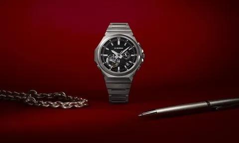 Casio ra mắt mẫu G-SHOCK với thiết kế kim loại tối giản và vừa vặn vượt trội hơn