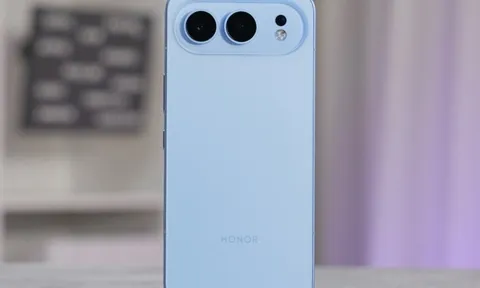 Điện thoại mới ra mắt gây sốt: Y hệt iPhone Air mà pin 8.000 mAh, chip 8 Elite - Nhìn giá còn ngỡ ngàng hơn