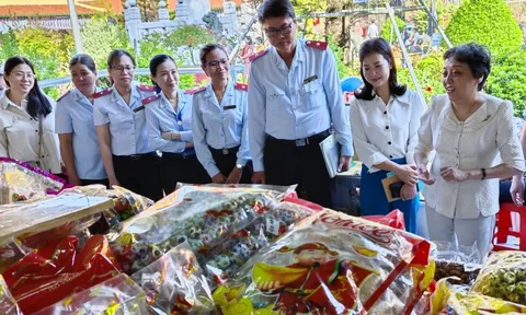 Mùa Tết, hàng loạt "ông lớn" ngành thực phẩm ở TPHCM nằm trong danh sách kiểm tra