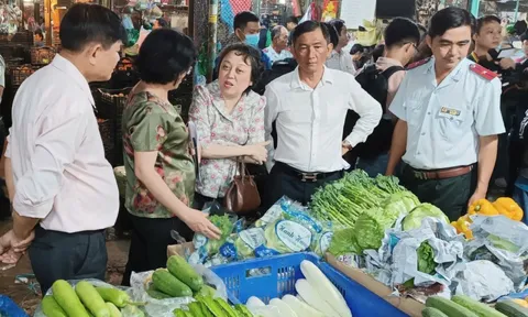 Thắt chặt an toàn thực phẩm