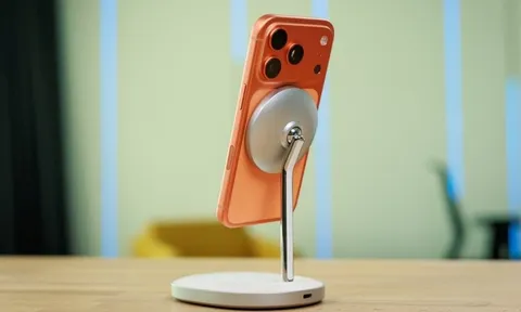 Lạ lùng iPhone 17