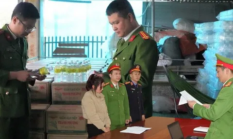 60.000 lít axit axetic giả giấm được Lê Thị Lộc tuồn ra thị trường, 'đầu độc' người tiêu dùng thế nào?