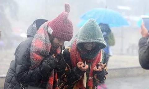 Hà Nội mù mịt bụi mịn, cao thứ 2 thế giới: Gió mùa về "quét sạch" ô nhiễm