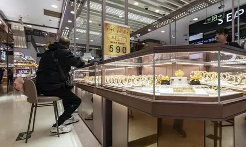 Người đàn ông bán nhà 5,6 tỷ đồng mua vàng, lãi 2,8 tỷ đồng nhưng thừa nhận: “Tôi trúng lớn nhưng thấp thỏm, mất ăn mất ngủ”