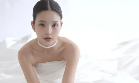 Tin vui ngày 28 Tết: Cặp ca sĩ - quản lý quán cafe bất ngờ tung ảnh cưới, hé lộ luôn ngày lên xe hoa