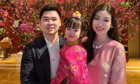 Đỗ Mỹ Linh đón tết ngọt ngào bên chồng Chủ tịch, netizen xôn xao vì visual "phá nét" giữa tin đồn mang bầu