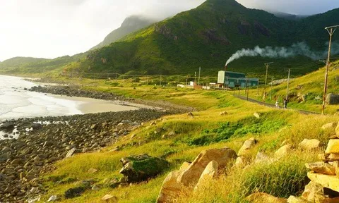 Say đắm cung đường Bãi Nhát giữa miền xanh Côn Đảo