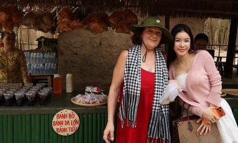 Gia đình Văn Lâm tham qua Địa đạo Củ Chi ngày Tết, Yến Xuân khoe khéo mối quan hệ với mẹ chồng người Nga