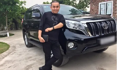 "Tùng Lò Gạch" giàu có tuổi xế chiều: Rảnh thì ra khách sạn ăn, làm việc theo cơn