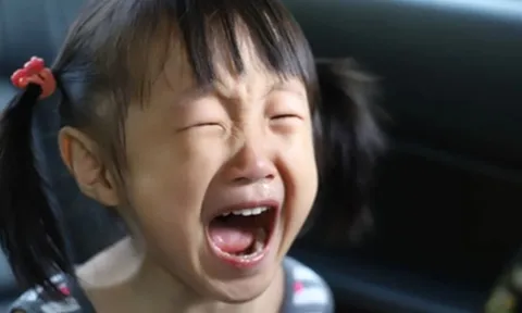 3 tuổi không uốn, 4 tuổi khó sửa: Những hành vi TRẺ NGHỊCH này phải dạy ngay, đừng đợi gây họa rồi mới hối hận