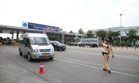 Cục Cảnh sát Giao thông có lưu ý quan trọng khi điều khiển xe trên đường cao tốc, chủ xe ô tô cần biết để tránh bị phạt