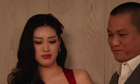 Chồng hơn 17 tuổi làm gì mà khiến Hoa hậu Khánh Vân bật khóc?