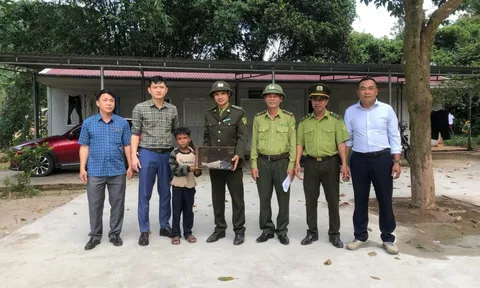 Phát hiện con vật quý hiếm nằm bên bờ suối