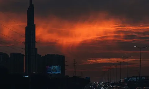 TP Hồ Chí Minh đẹp quyến rũ trong loạt ảnh "săn"hoàng hôn