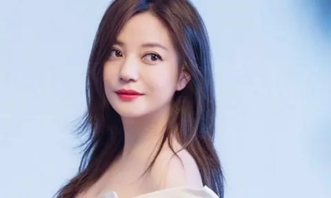 Nữ diễn viên phim giờ vàng bị cấm sóng vô thời hạn: 48 bộ phim bị xoá sổ, 1.900 tỷ biến mất sau 1 đêm