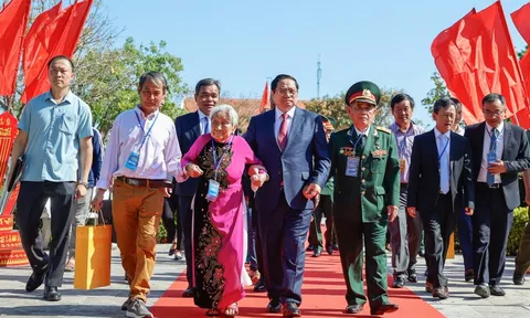 Thủ tướng Phạm Minh Chính dự lễ kỷ niệm 120 năm ngày sinh Thủ tướng Phạm Văn Đồng