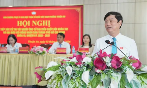 Phó Bí thư Thành ủy, Chủ tịch HĐND TPHCM Võ Văn Minh tiếp xúc cử tri tại phường Thuận An