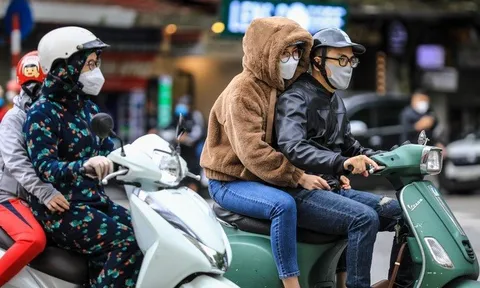 Diễn biến mới nhất của đợt không khí lạnh, có thể gây lốc, sét, mưa đá và gió giật mạnh trên biển